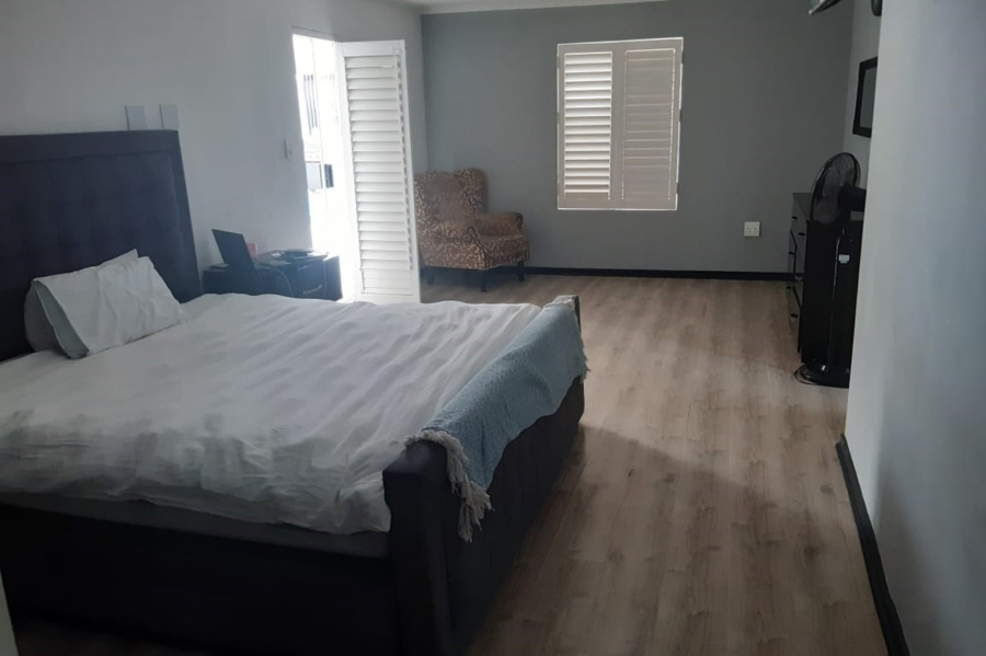 To Let 3 Bedroom Property for Rent in Parklands Western Cape